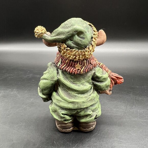 Jubilee Giftware Christmas Moose Hat Scarf Pet Figurine 5" Glitter - Picture 7 of 12